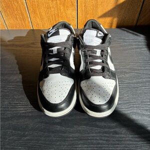 Nike Men’s Black/White Low-Top Sneakers Dunk